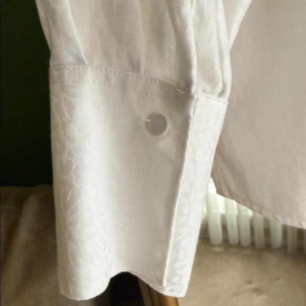 Foxcroft White Ruffle Blouse - Picture 10 of 10